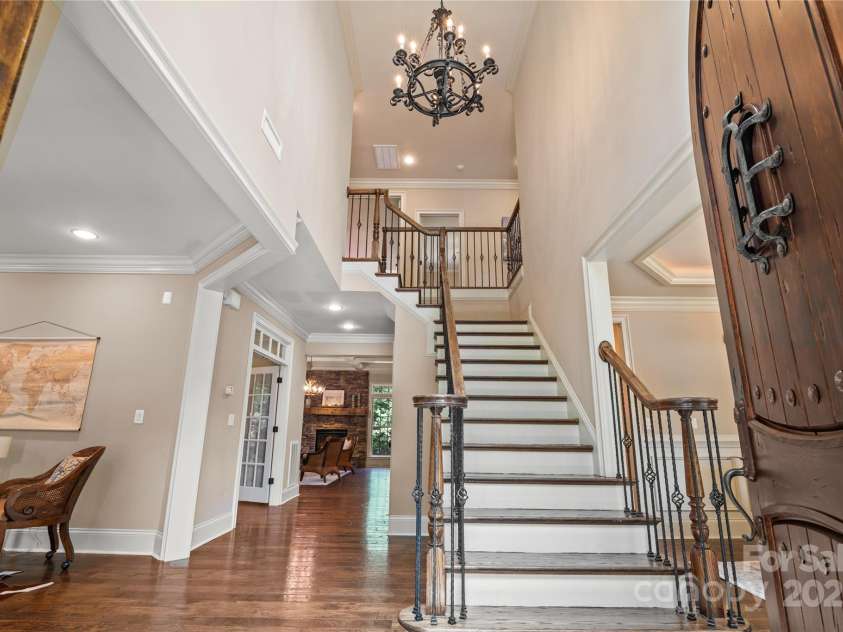 14130 Lea Point Court, Huntersville, NC 28078.  MLS# CAR4247240, YatesRealty ID 21385. Dramatic 2 story foyer. Notice the heavy molding throughout the house!