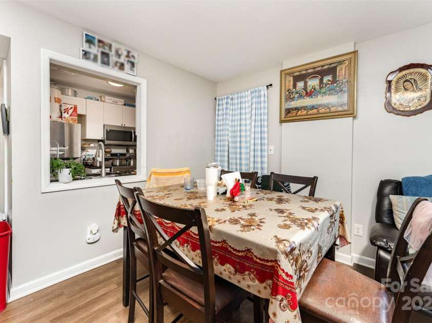 330 Culp Street, Mooresville, NC 28115.  MLS# CAR4257013, YatesRealty ID 21386. 