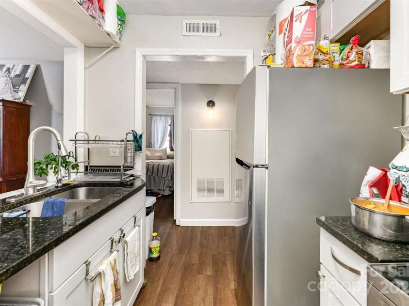 330 Culp Street, Mooresville, NC 28115.  MLS# CAR4257013, YatesRealty ID 21386. 