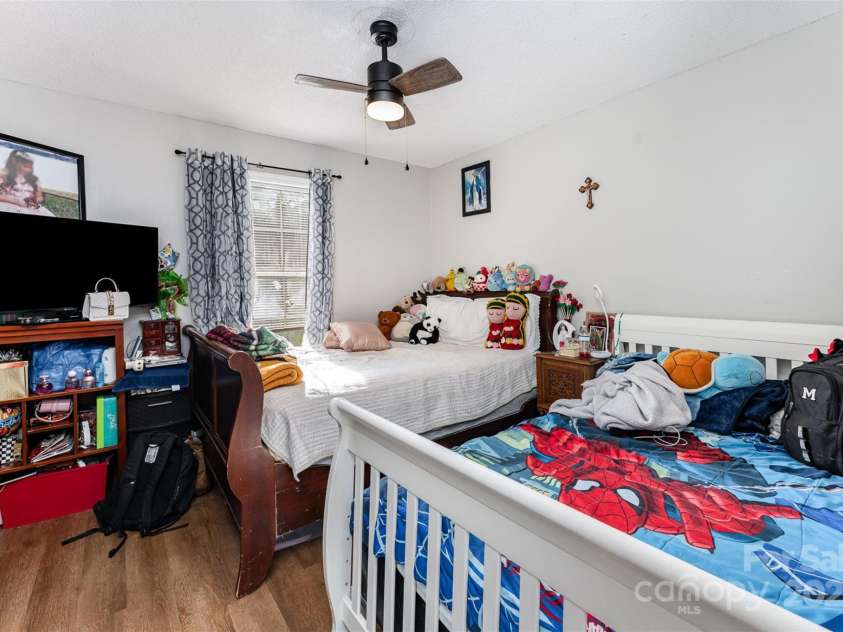 330 Culp Street, Mooresville, NC 28115.  MLS# CAR4257013, YatesRealty ID 21386. 