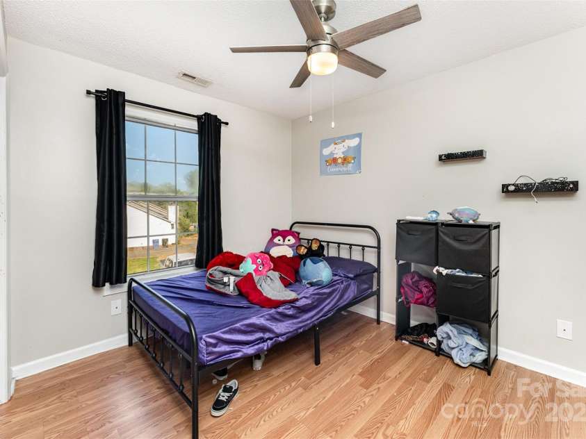 330 Culp Street, Mooresville, NC 28115.  MLS# CAR4257013, YatesRealty ID 21386. 