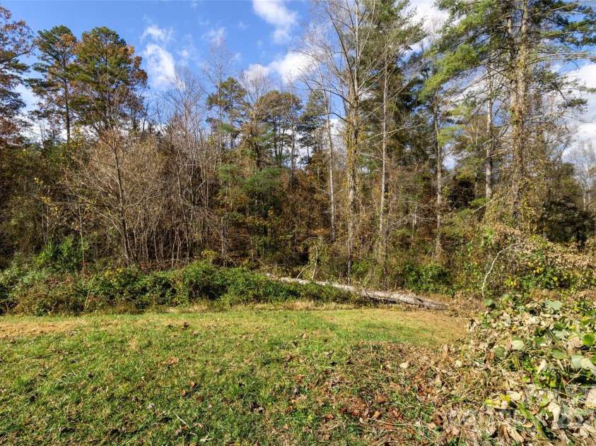 16 Joel Ridge, Alexander, NC 28701.  MLS# CAR4198912, YatesRealty ID 21388. 