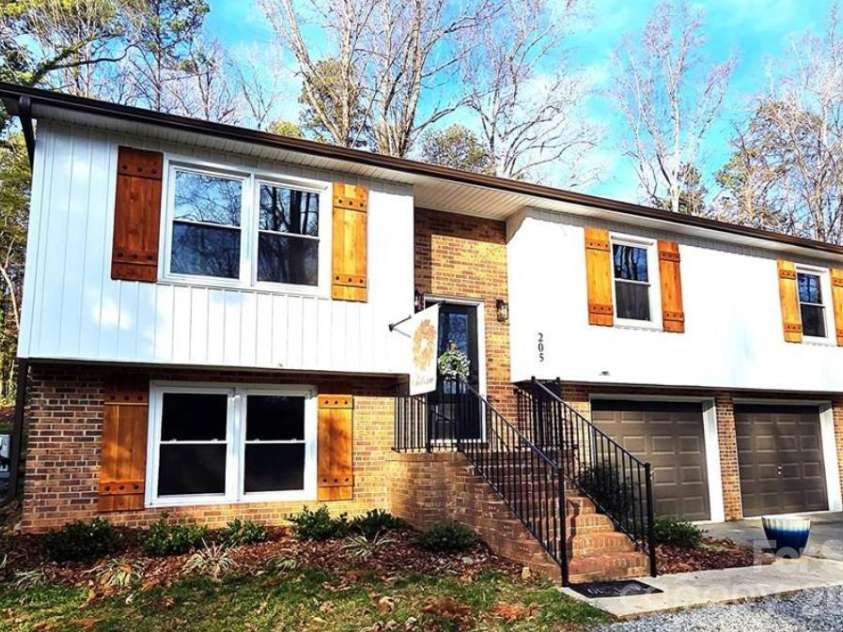 205 Redding Road, Stanley, NC 28164.  MLS# CAR4381237, YatesRealty ID 21388. 