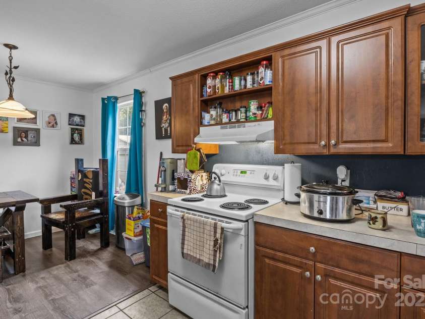 8650 Lambs Way, Connelly Springs, NC 28612.  MLS# CAR4267194, YatesRealty ID 21389. 