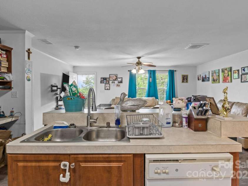 8650 Lambs Way, Connelly Springs, NC 28612.  MLS# CAR4267194, YatesRealty ID 21389. 