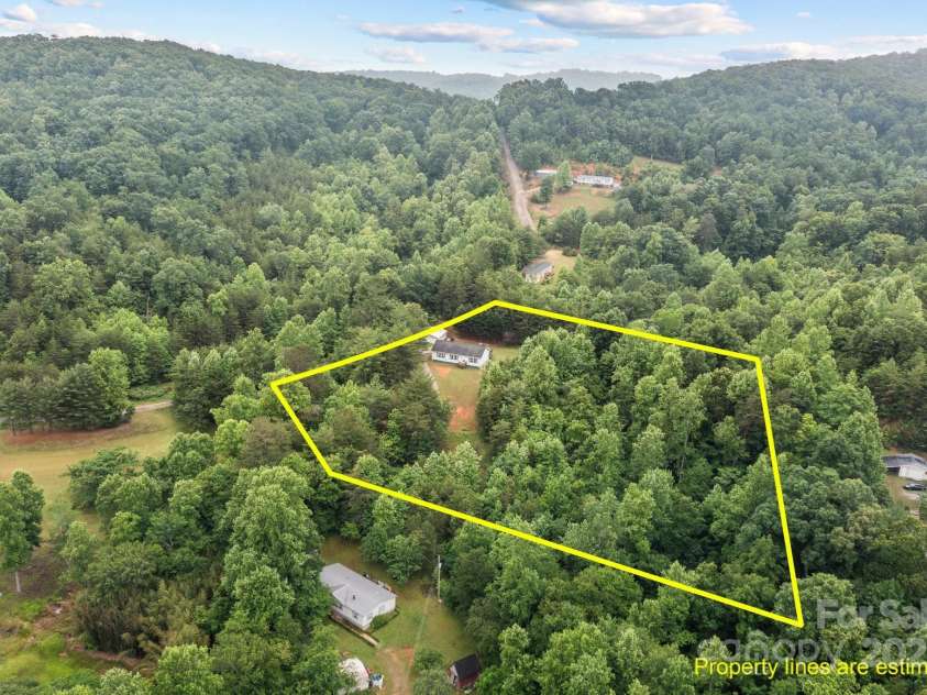 8650 Lambs Way, Connelly Springs, NC 28612.  MLS# CAR4267194, YatesRealty ID 21389. 