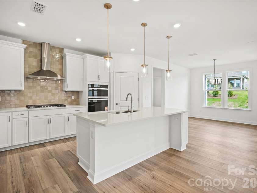 2730 Peak Court, Belmont, NC 28012.  MLS# CAR4381647, YatesRealty ID 21392. ...As well as cozy dining area