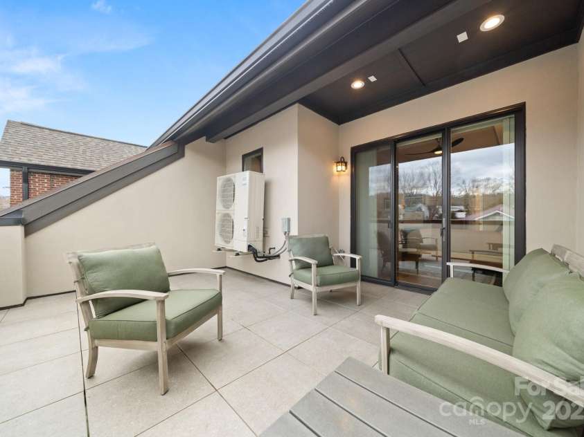 209 Broadway Street, Asheville, NC 28801.  MLS# CAR4206965, YatesRealty ID 21394. Private Rooftop Terrace