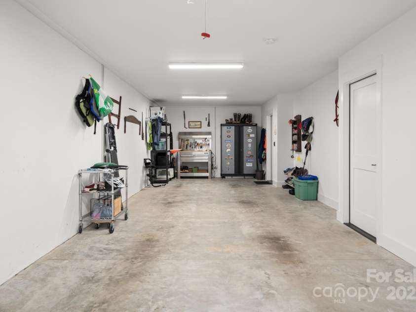 209 Broadway Street, Asheville, NC 28801.  MLS# CAR4206965, YatesRealty ID 21394. Two Car Tandum Garage