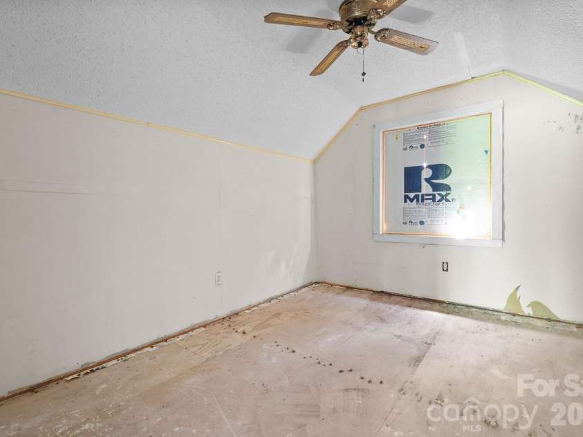 160 & 164 Arlington Street, Forest City, NC 28043.  MLS# CAR4381602, YatesRealty ID 21395. 