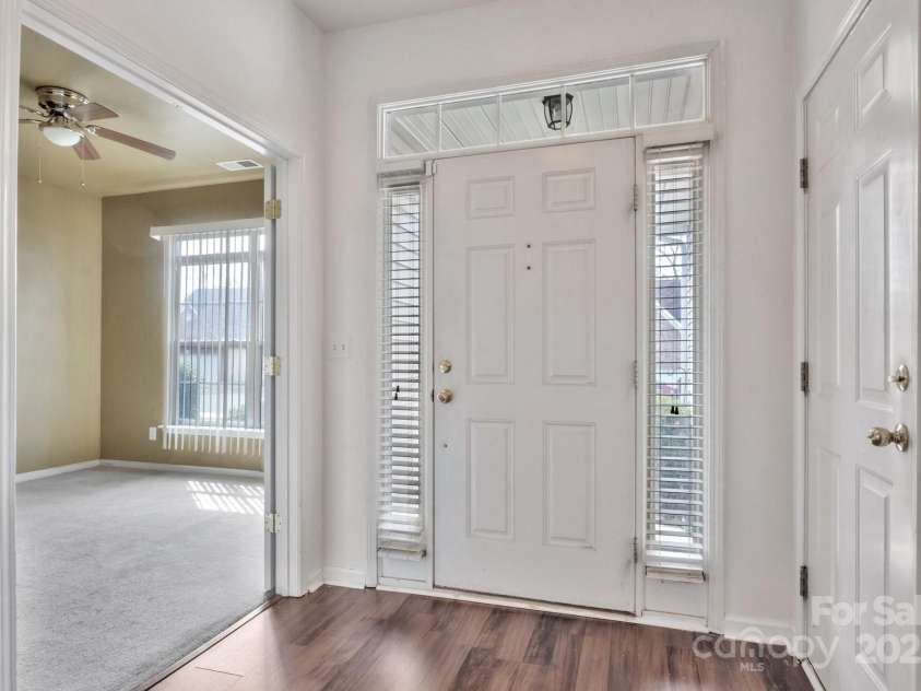 242 Tradition Way, Rock Hill, SC 29732.  MLS# CAR4233782, YatesRealty ID 21395. 