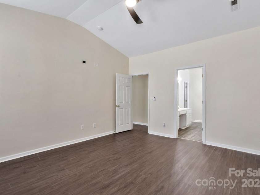 242 Tradition Way, Rock Hill, SC 29732.  MLS# CAR4233782, YatesRealty ID 21395. 