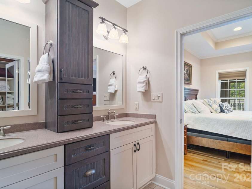 7471 Barfield Lane, Denver, NC 28037.  MLS# CAR4250519, YatesRealty ID 21396. 