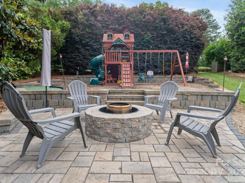 7471 Barfield Lane, Denver, NC 28037.  MLS# CAR4250519, YatesRealty ID 21396. Children can play while adults relax!