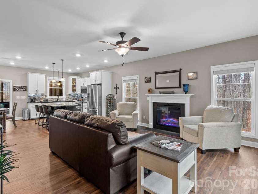 901 Wild River Run, Marshall, NC 28753.  MLS# CAR4332393, YatesRealty ID 21396. 