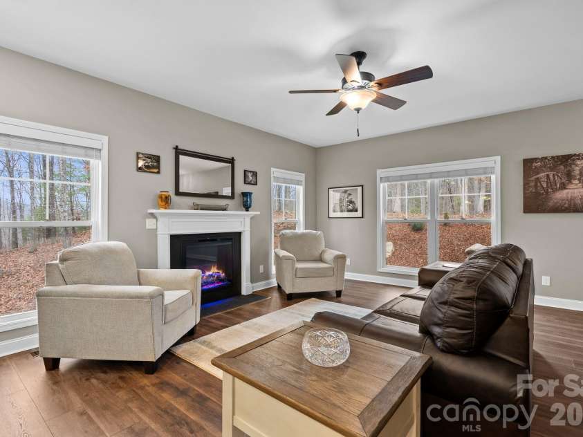 901 Wild River Run, Marshall, NC 28753.  MLS# CAR4332393, YatesRealty ID 21396. 