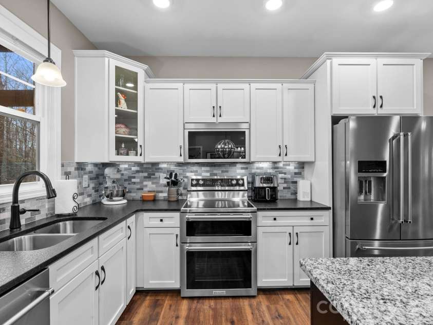 901 Wild River Run, Marshall, NC 28753.  MLS# CAR4332393, YatesRealty ID 21396. 