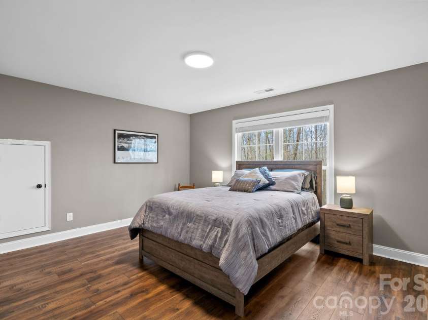 901 Wild River Run, Marshall, NC 28753.  MLS# CAR4332393, YatesRealty ID 21396. 