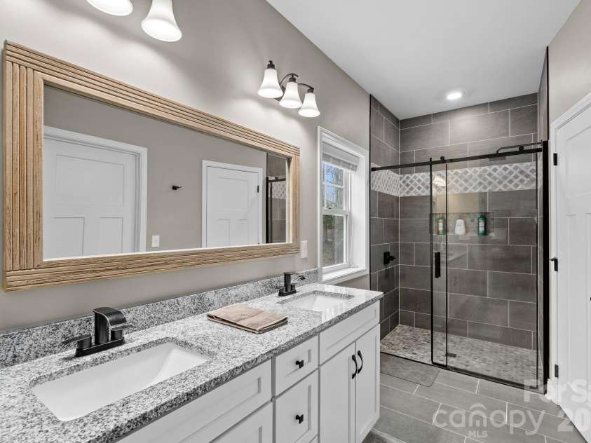 901 Wild River Run, Marshall, NC 28753.  MLS# CAR4332393, YatesRealty ID 21396. 