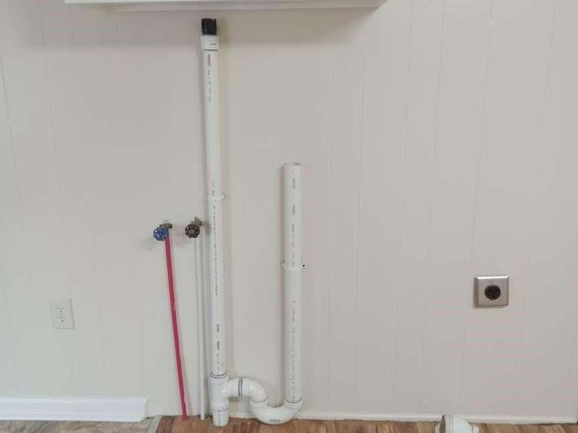 381 Cleghorn Street, Rutherfordton, NC 28139.  MLS# CAR4258905, YatesRealty ID 21397. 