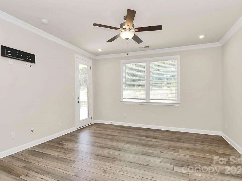 9650 Liberty Hill Drive, Mint Hill, NC 28227.  MLS# CAR4235905, YatesRealty ID 21398. 