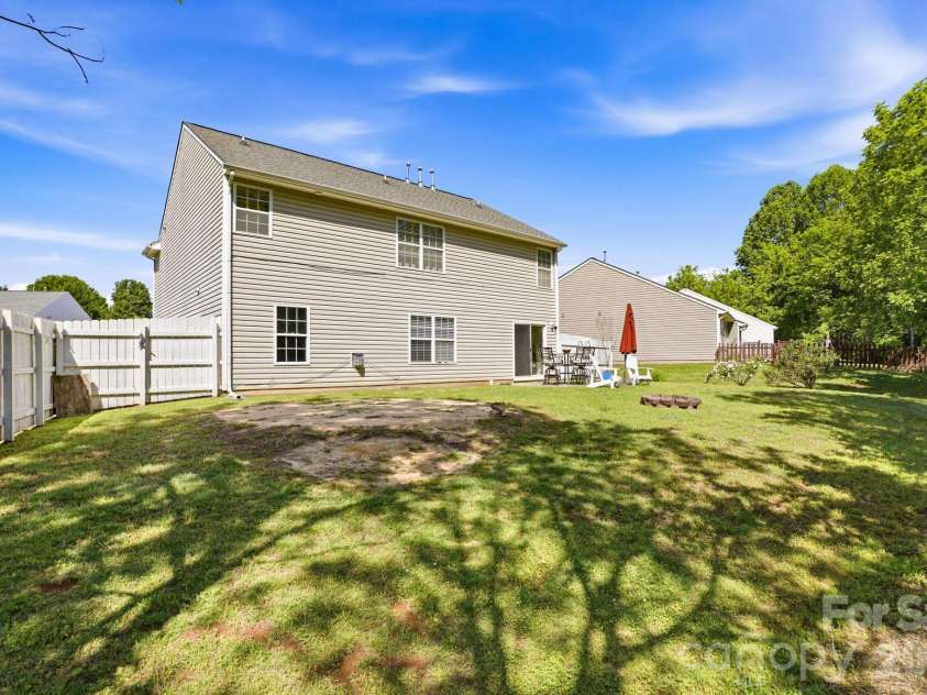 2260 Wexford Way, Statesville, NC 28625.  MLS# CAR4341137, YatesRealty ID 21399. Backyard