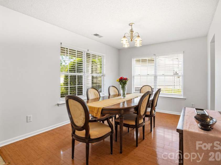 2260 Wexford Way, Statesville, NC 28625.  MLS# CAR4341137, YatesRealty ID 21399. Dinning