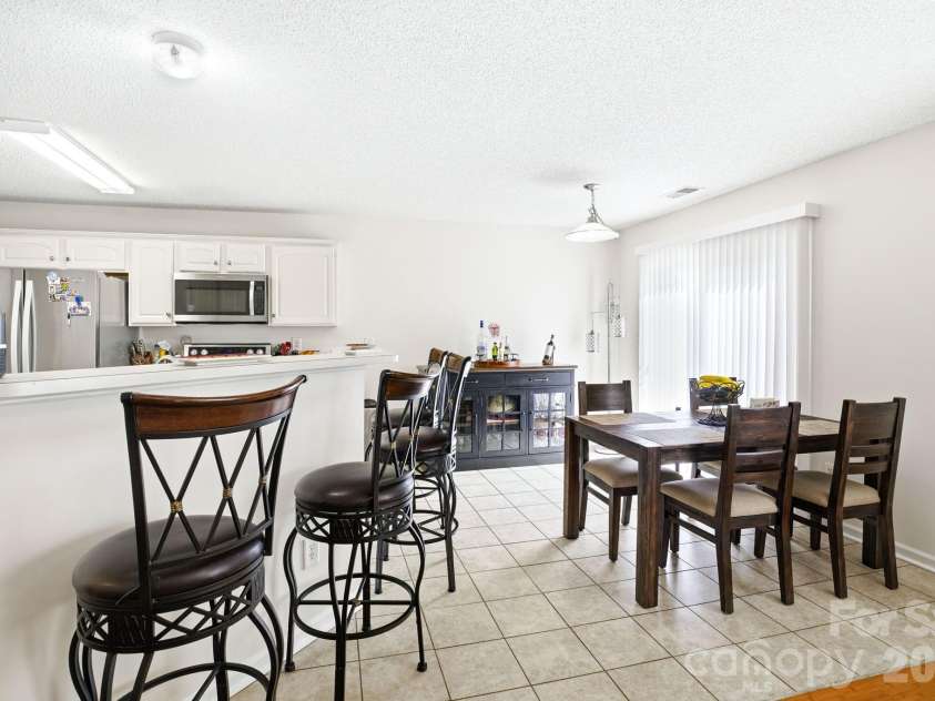 2260 Wexford Way, Statesville, NC 28625.  MLS# CAR4341137, YatesRealty ID 21399. Dinning
