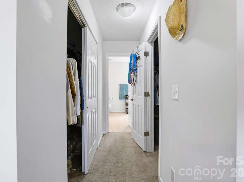 2260 Wexford Way, Statesville, NC 28625.  MLS# CAR4341137, YatesRealty ID 21399. Primary Closet