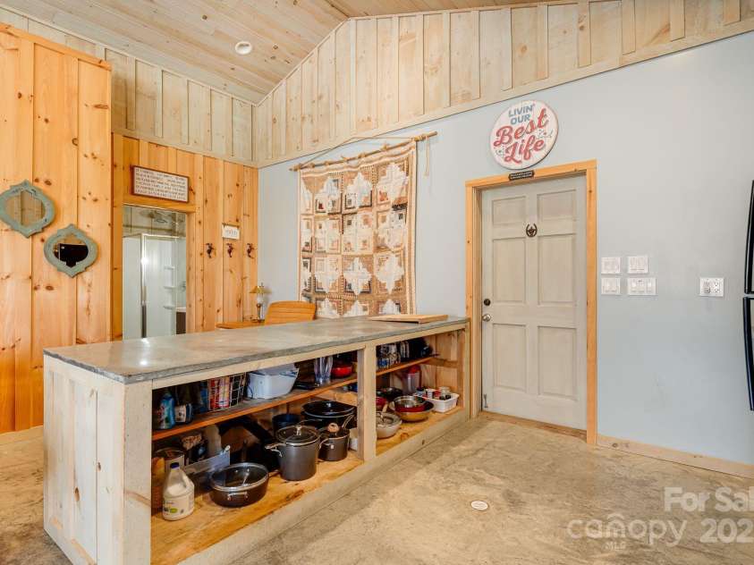 11381 State Hwy 80 N Highway, Burnsville, NC 28714.  MLS# CAR4249887, YatesRealty ID 214. 