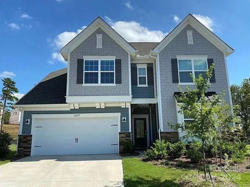 16835 Cozy Cove Road, Charlotte, NC 28278.  MLS# CAR4187592, YatesRealty ID 214. 