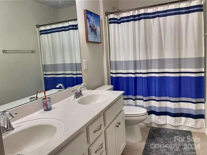 16835 Cozy Cove Road, Charlotte, NC 28278.  MLS# CAR4187592, YatesRealty ID 214. 