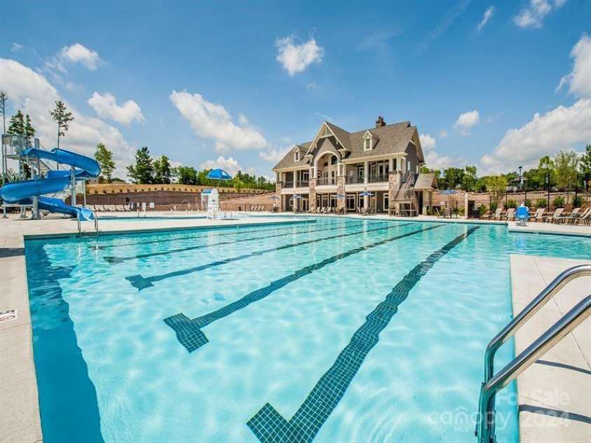 16835 Cozy Cove Road, Charlotte, NC 28278.  MLS# CAR4187592, YatesRealty ID 214. 