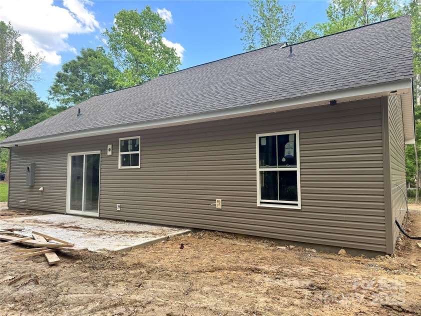 318 Stanback Street, Mount Gilead, NC 27306.  MLS# CAR4239118, YatesRealty ID 2140. 