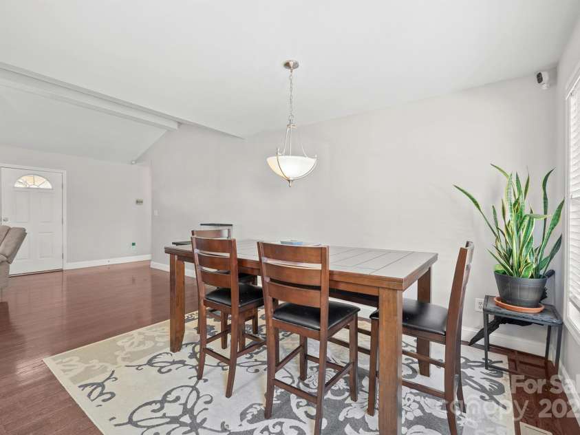 4511 Briarcreek Road, Maiden, NC 28650.  MLS# CAR4222305, YatesRealty ID 2140. 