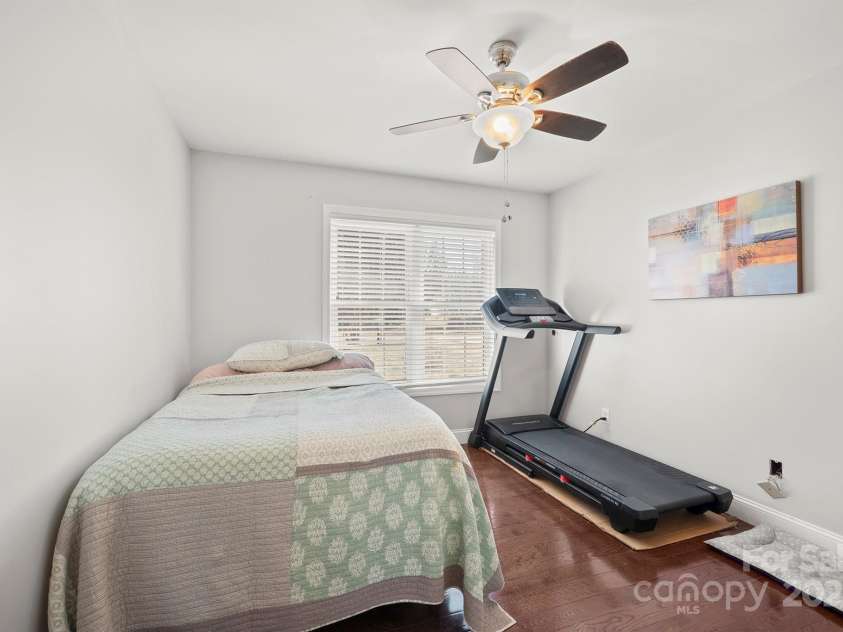 4511 Briarcreek Road, Maiden, NC 28650.  MLS# CAR4222305, YatesRealty ID 2140. 