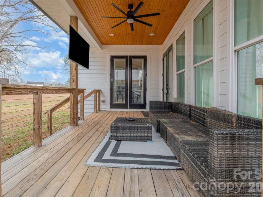 5028 Lewis Road, Gastonia, NC 28052.  MLS# CAR4328073, YatesRealty ID 2140. 