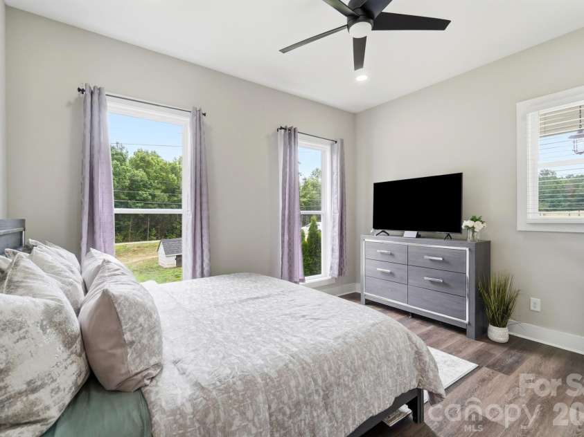 5028 Lewis Road, Gastonia, NC 28052.  MLS# CAR4399679, YatesRealty ID 2140. 