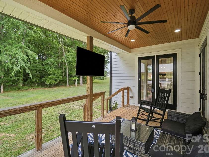 5028 Lewis Road, Gastonia, NC 28052.  MLS# CAR4399679, YatesRealty ID 2140. 