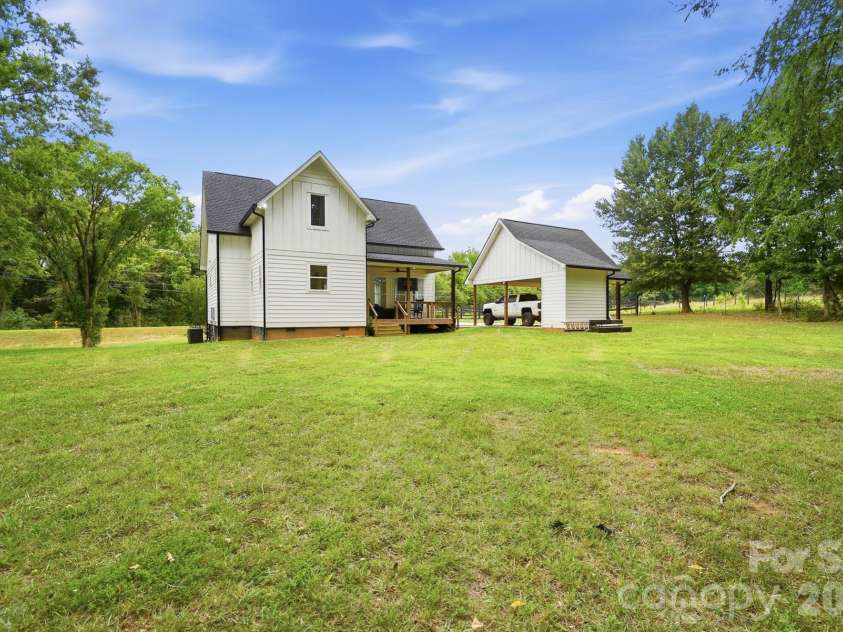 5028 Lewis Road, Gastonia, NC 28052.  MLS# CAR4399679, YatesRealty ID 2140. 