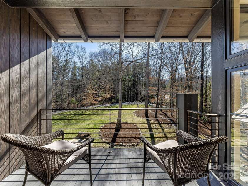 18 Wolfe Cove Road, Asheville, NC 28804.  MLS# CAR4231341, YatesRealty ID 21400. Relax and unwind, watching abundant wildlife.
