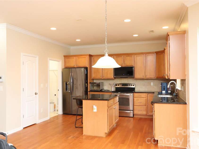 3586 Larkhaven Avenue, Concord, NC 28027.  MLS# CAR4398319, YatesRealty ID 21400. 