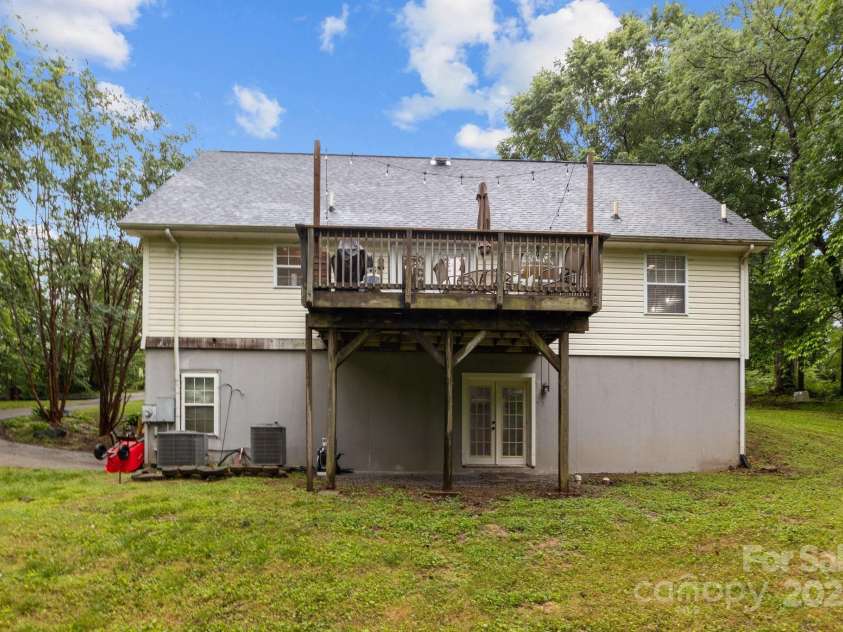 223 Tennessee Trail, Lincolnton, NC 28092.  MLS# CAR4263075, YatesRealty ID 21401. 
