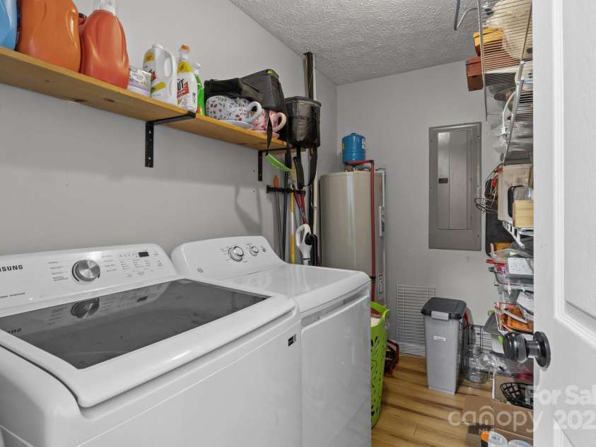 223 Tennessee Trail, Lincolnton, NC 28092.  MLS# CAR4263075, YatesRealty ID 21401. 