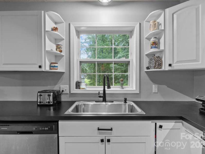 223 Tennessee Trail, Lincolnton, NC 28092.  MLS# CAR4263075, YatesRealty ID 21401. 