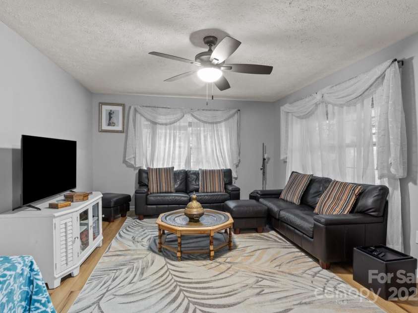 223 Tennessee Trail, Lincolnton, NC 28092.  MLS# CAR4263075, YatesRealty ID 21401. 