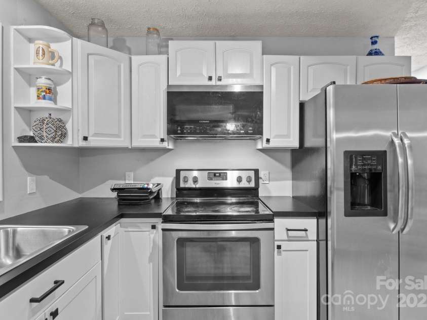 223 Tennessee Trail, Lincolnton, NC 28092.  MLS# CAR4263075, YatesRealty ID 21401. 