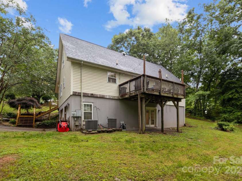 223 Tennessee Trail, Lincolnton, NC 28092.  MLS# CAR4263075, YatesRealty ID 21401. 