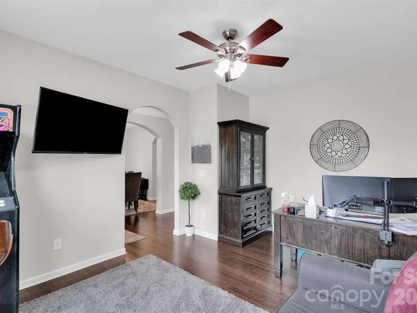 379 Kentmere Lane, Lake Wylie, SC 29710.  MLS# CAR4345888, YatesRealty ID 21403. 