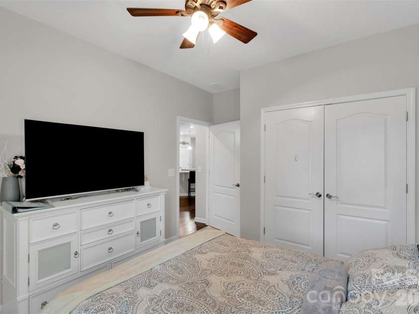 379 Kentmere Lane, Lake Wylie, SC 29710.  MLS# CAR4345888, YatesRealty ID 21403. 